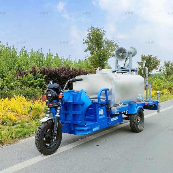 夏日灑水車的用處