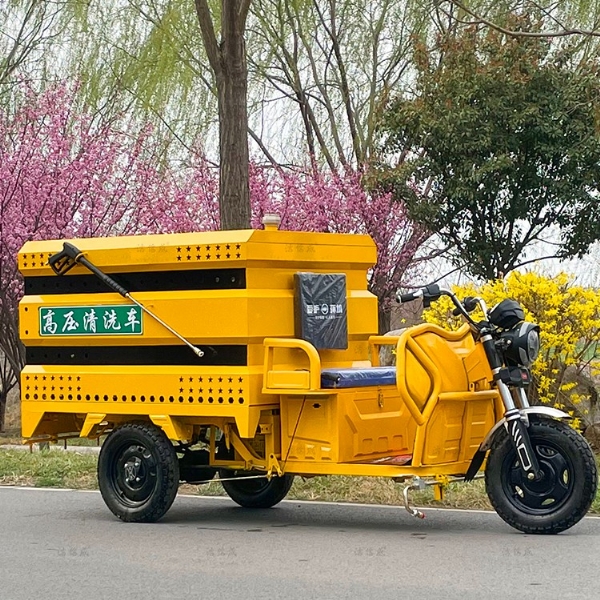 灑水清洗車適用于什么領(lǐng)域