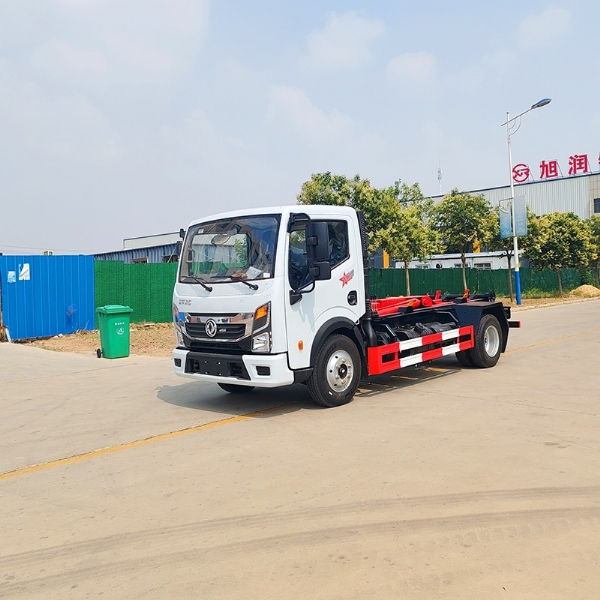 自裝自卸勾臂垃圾車